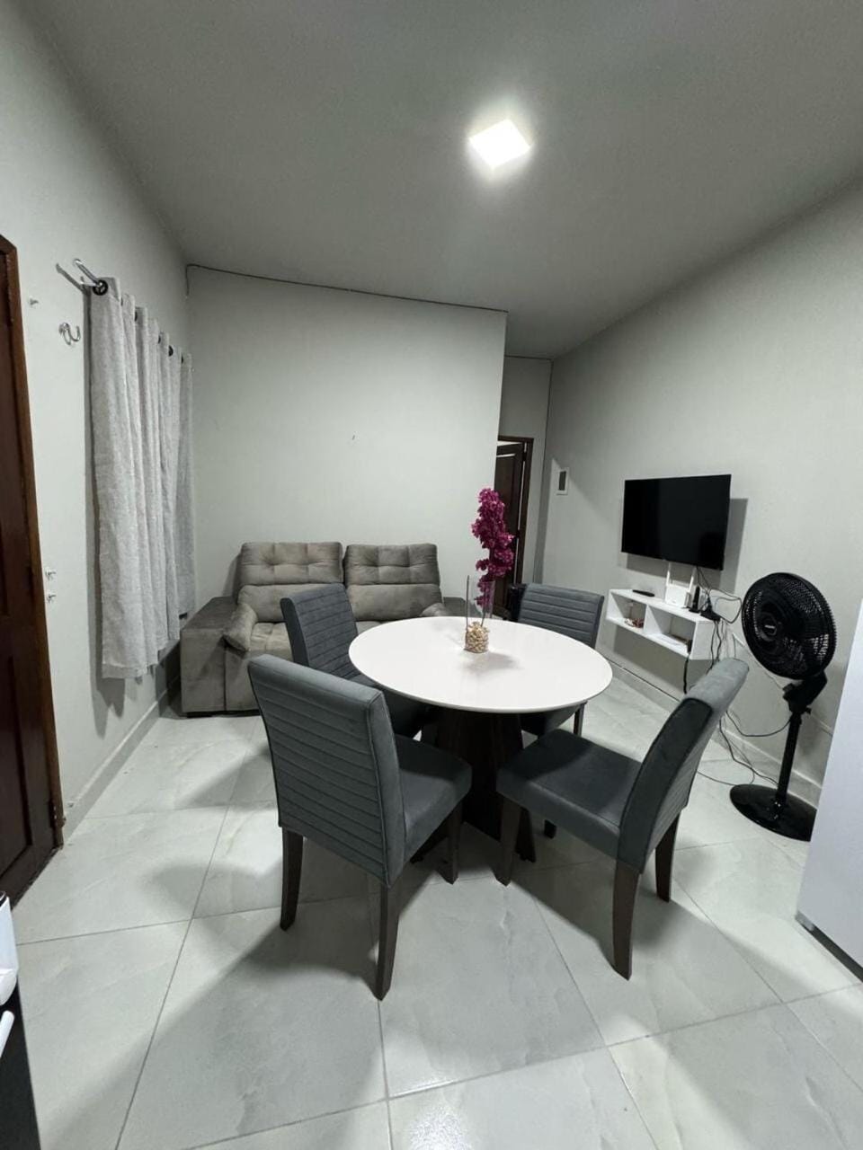 Communal lounge/ TV room, Dining area