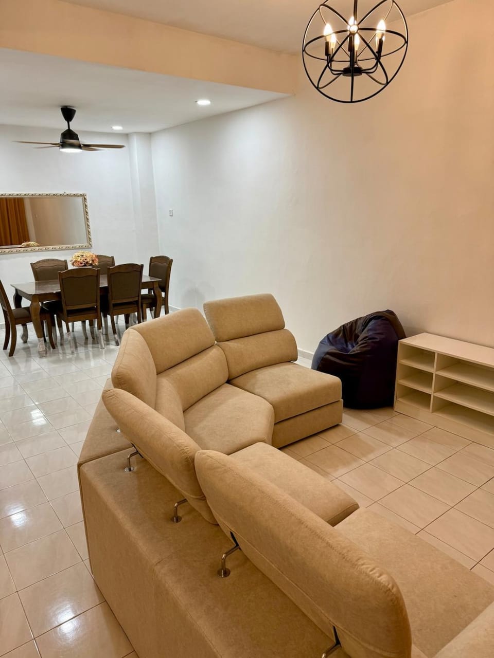 Living room, Dining area