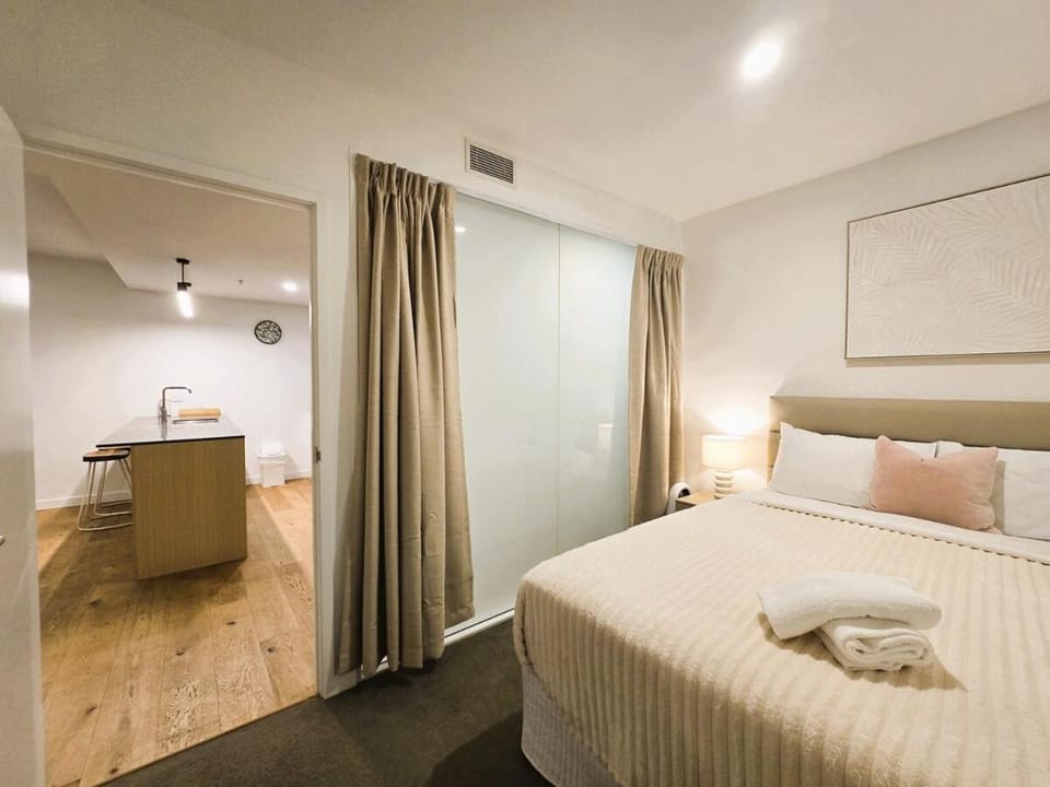 Sky-High 2BR in CBD Spectacular Views C22 Apartment in Brisbane City