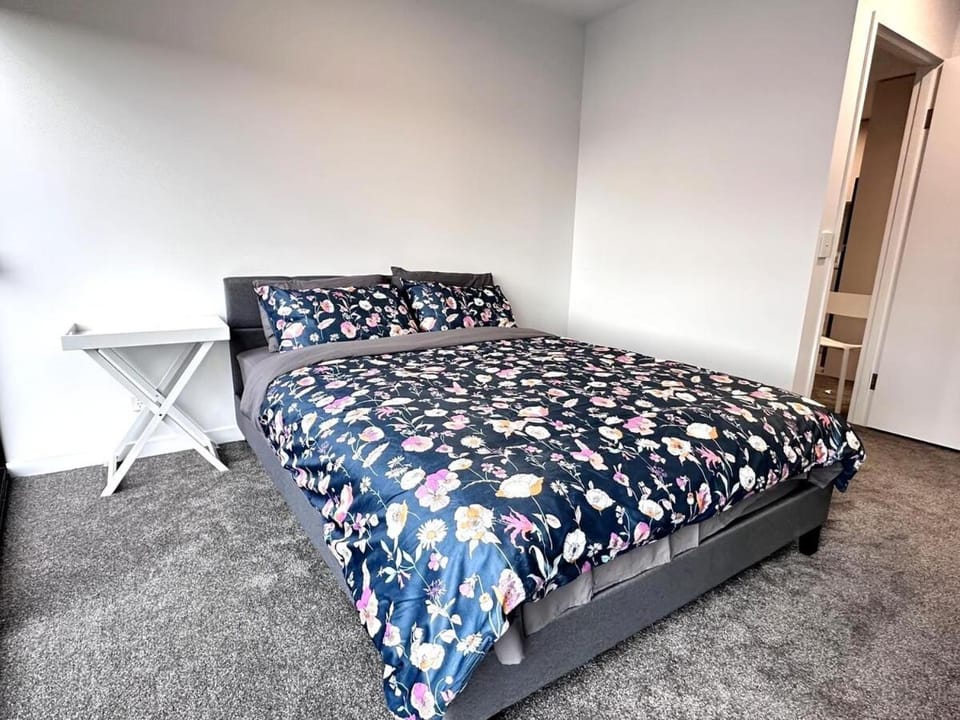 Town Center 1 Bedroom Cozy Home Apartment in Canberra
