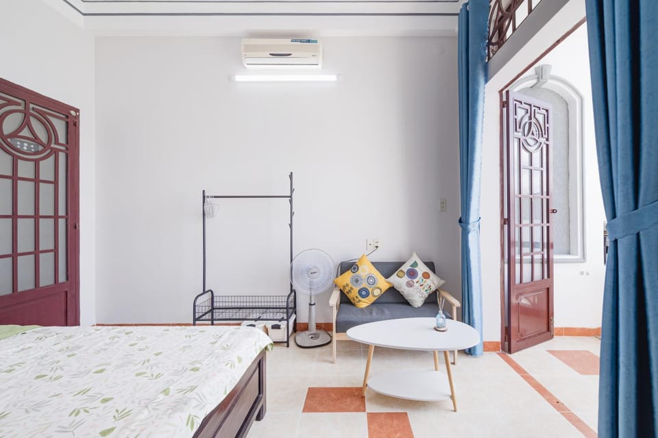 Vicky's House- Balcony Room Vacation rental in Nha Trang