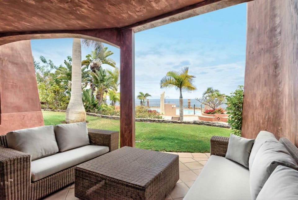 Patio, Garden, Garden view, Pool view, Sea view, Swimming pool
