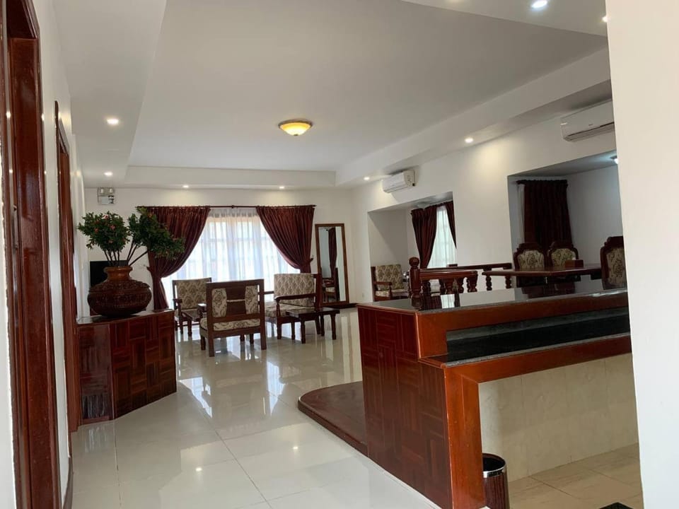 Hawaii Beach Bungalows House in Sihanoukville