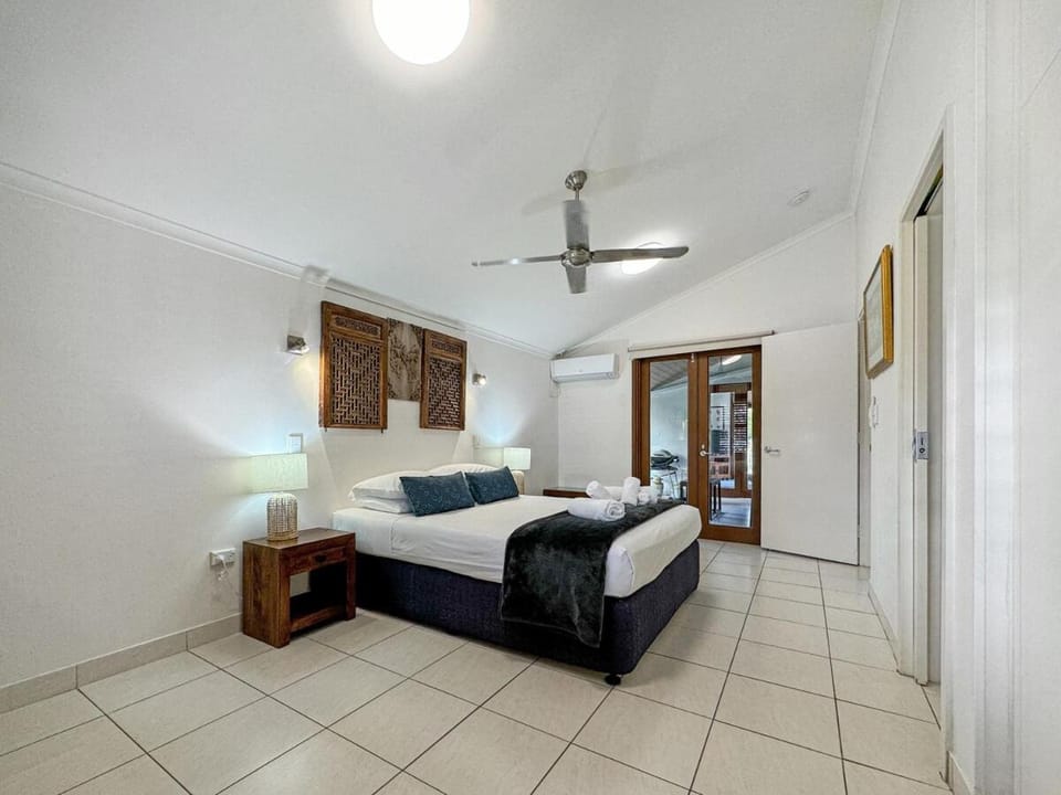 Wongalinga Beachfront Apt 4 Apartment in Wongaling Beach
