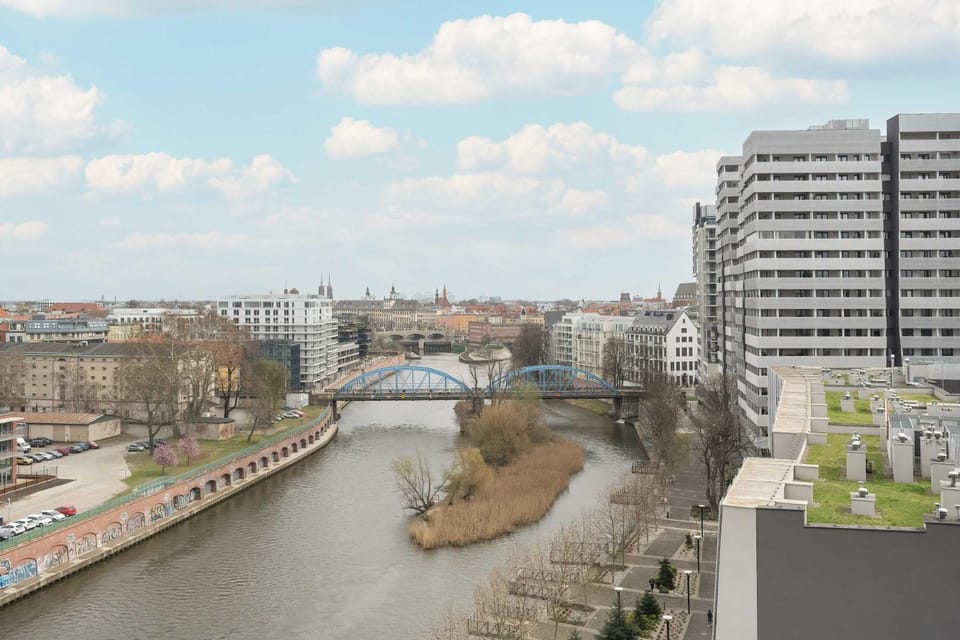 City view, River view