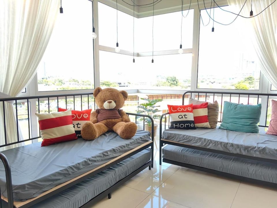 B3A l KLCC TRX Contemporaryl 17 Pax Apartment in Federal Territory of Kuala Lumpur
