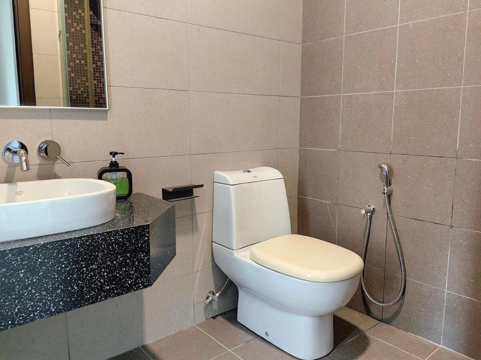 Toilet, Bathroom