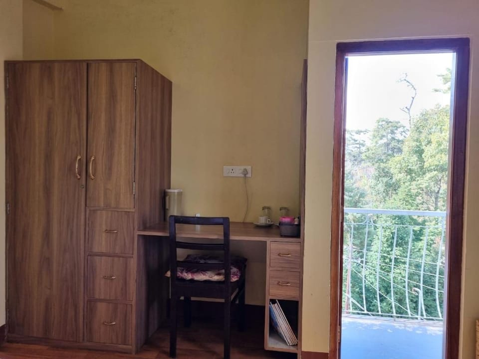 Shillong Lyn Homestay Bed and Breakfast in Bangladesh