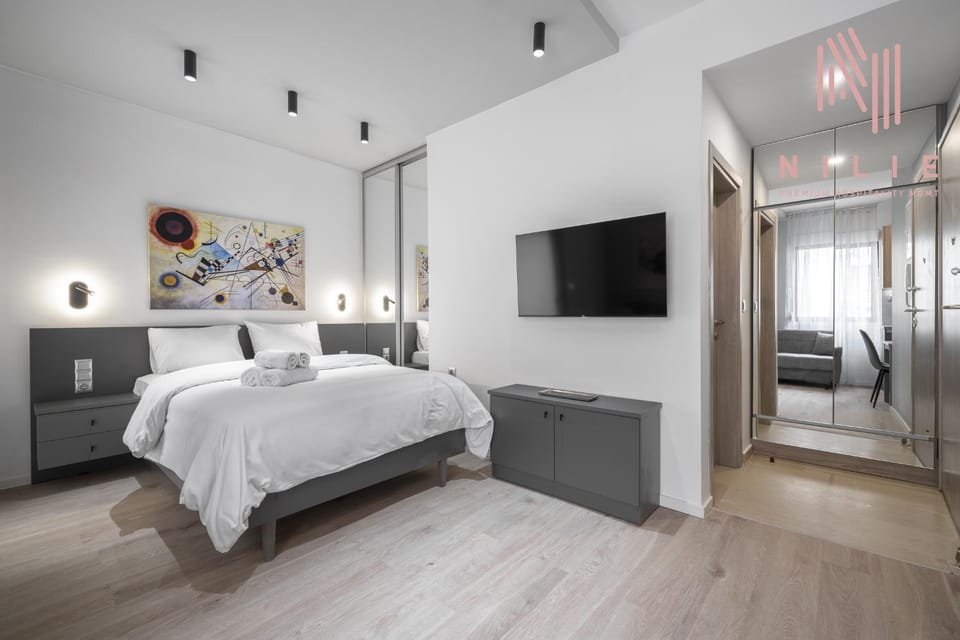 Bed, TV and multimedia