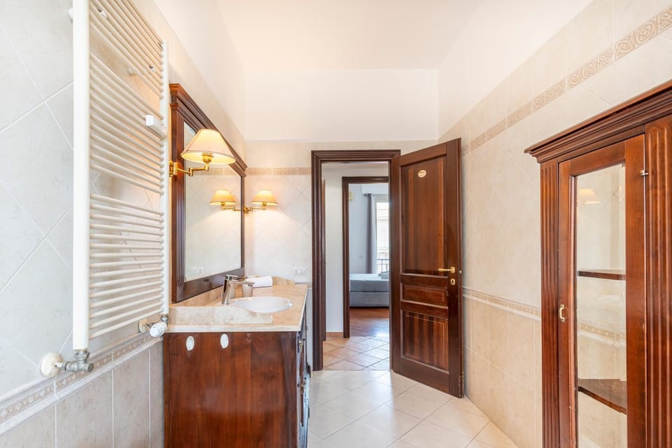 Vatican Art Apartment Apartment in Rome