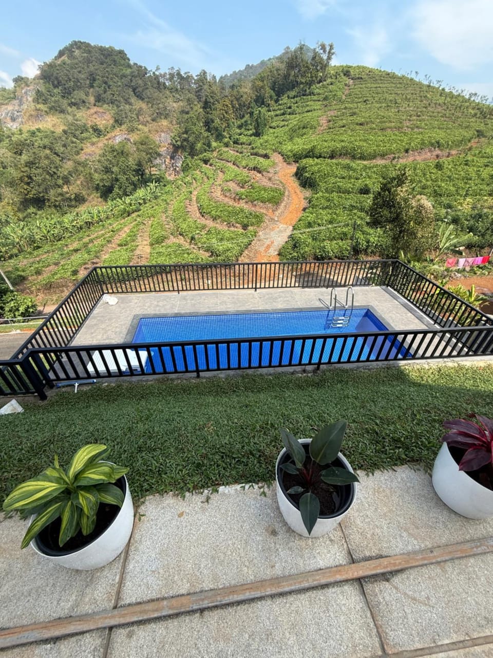 Mountain view, Swimming pool, Swimming pool