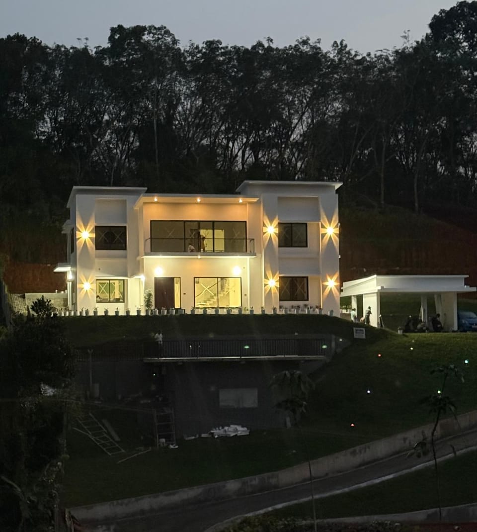 Property building, Night