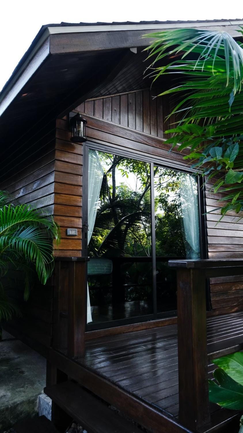 Lush inn Phuket Hotel in Chalong