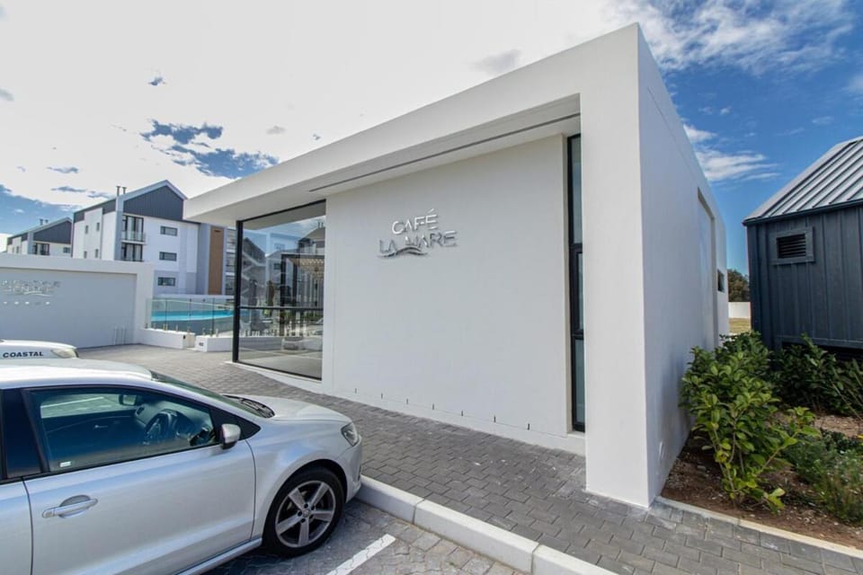 Bella Mare 12 on Second Apartment in Port Elizabeth
