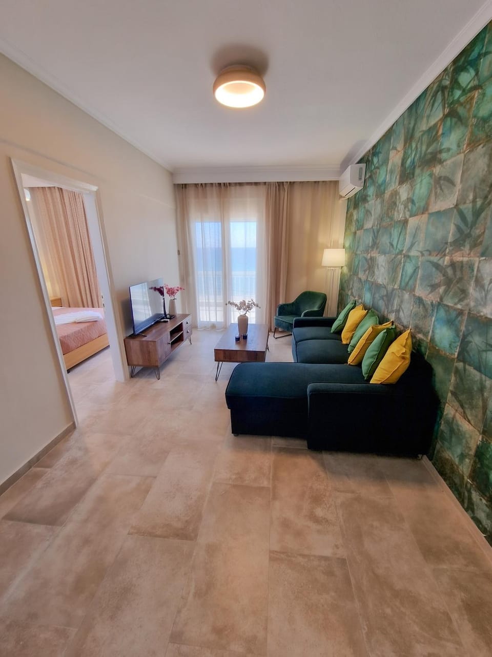 Living room, Photo of the whole room, Seating area