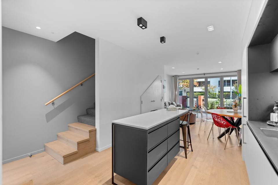 Living room, Dining area, kitchen
