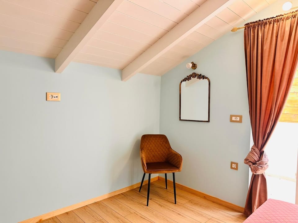 Seating area, Bedroom