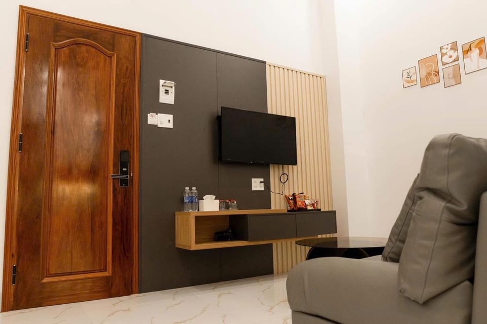 TV and multimedia, Seating area