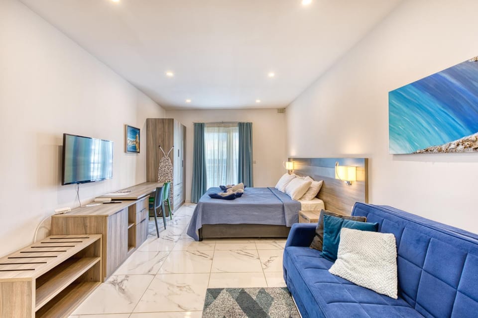 Stylish Apartments in Bay Square Apartment in Saint Paul's Bay