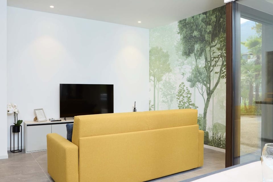 Communal lounge/ TV room, TV and multimedia