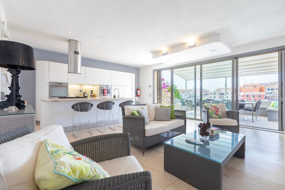 Property building, Living room