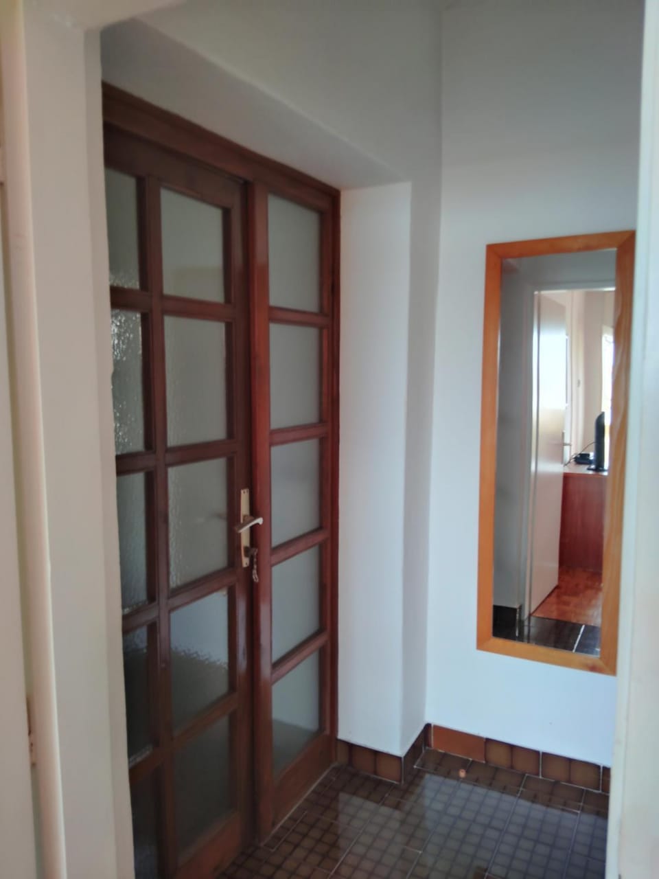 Apartment Tome - room with bathroom and separate kitchen Bed and Breakfast in Zadar County