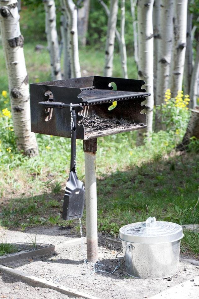 Woodland Camping Cabin for Biking near Arkansas Hills Trail in Colorado Cabin in Colorado