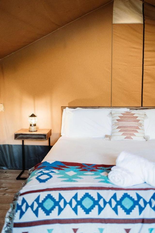 Outstanding Safari Tent with Fire Pit and Nice Sights in North Woodstock, New Hampshire Luxury tent in Woodstock
