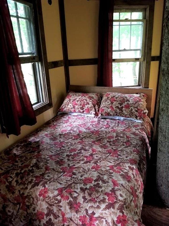 Tree Top Cabin in Crumpler, North Carolina Cabin in Ashe County