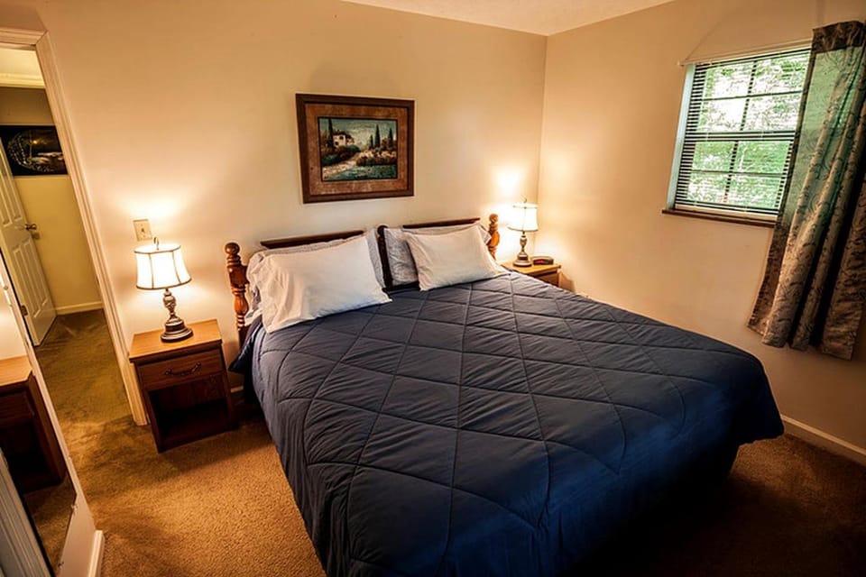 Family-Friendly Cabin Rental with River Views near Knoxville Cabin in Tennessee