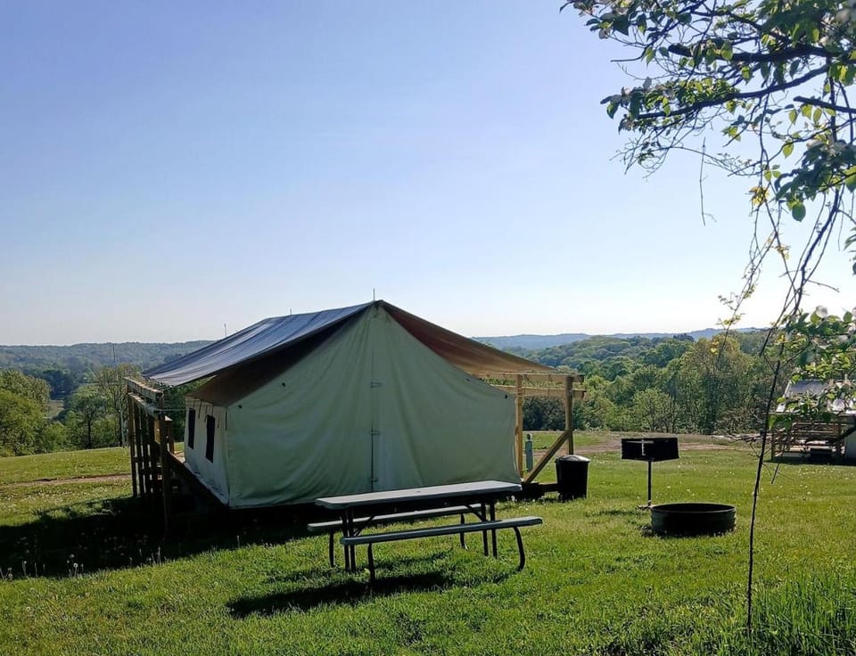 Cozy Tented Cabin with Fire Pit and Barbecue in Logan, Ohio Cabin in Logan