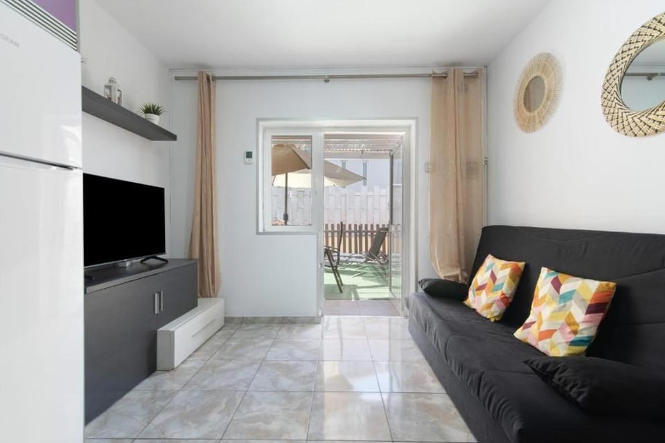 913 Green Oasis Club, near Meloneras Chalet in Maspalomas