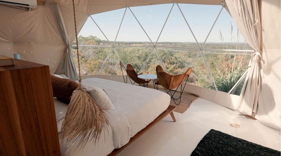 Exquisite Luxurious Dome with Outdoor Shower and Private Pool in Texas Luxury tent in Canyon Lake