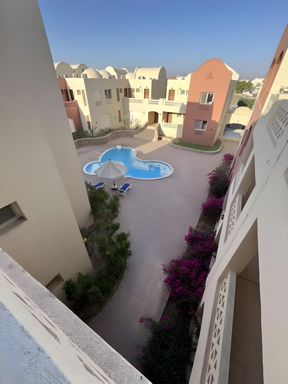 Property building, Swimming pool