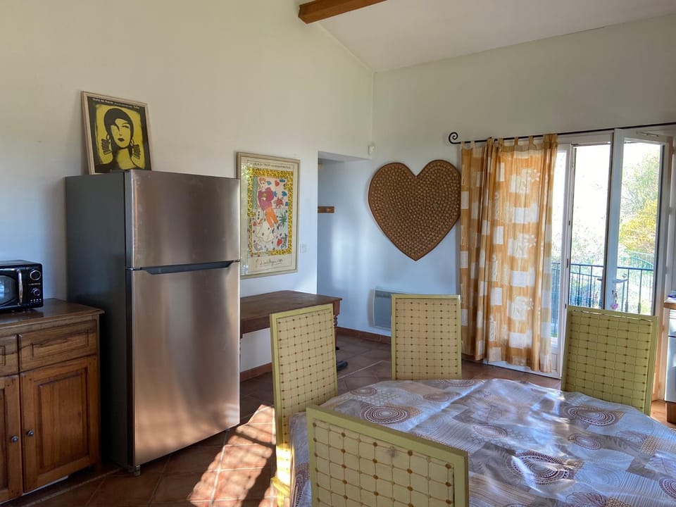 Petite maison de campagne Apartment in Provence-Alpes-Côte d'Azur