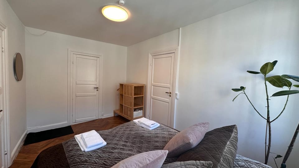 Bed, Bedroom, wardrobe