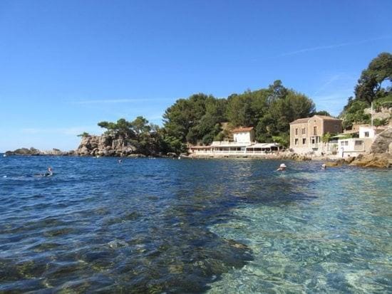 Nearby landmark, Natural landscape, Beach