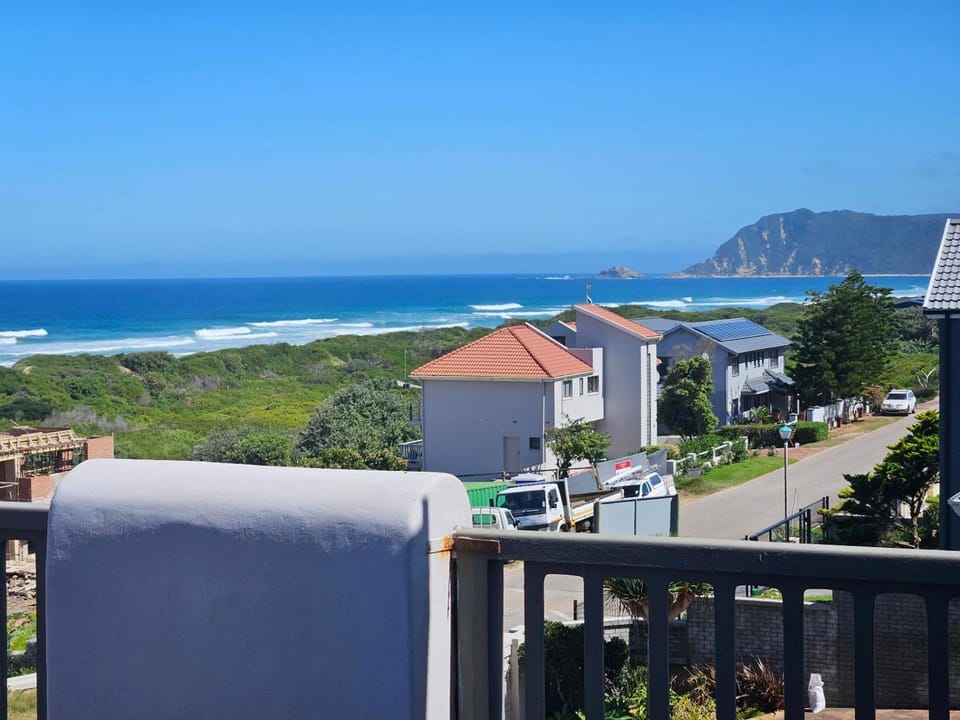 Nearby landmark, Sea view