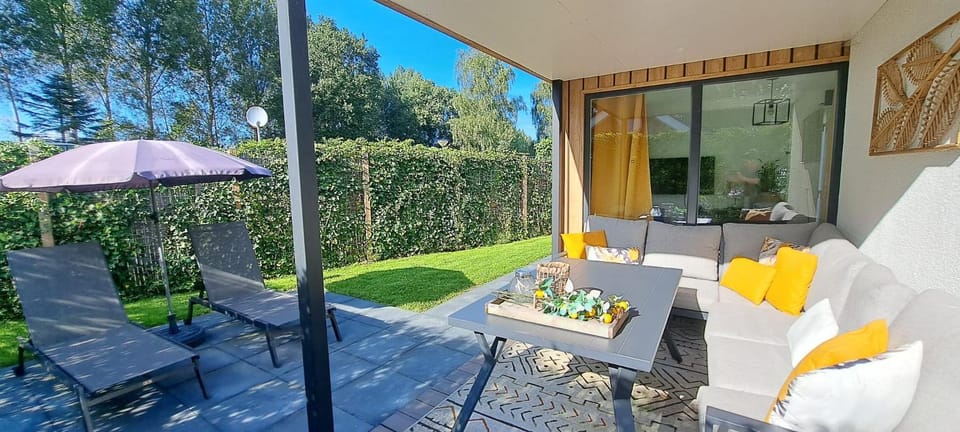 Spring, Garden, Balcony/Terrace, sunbed