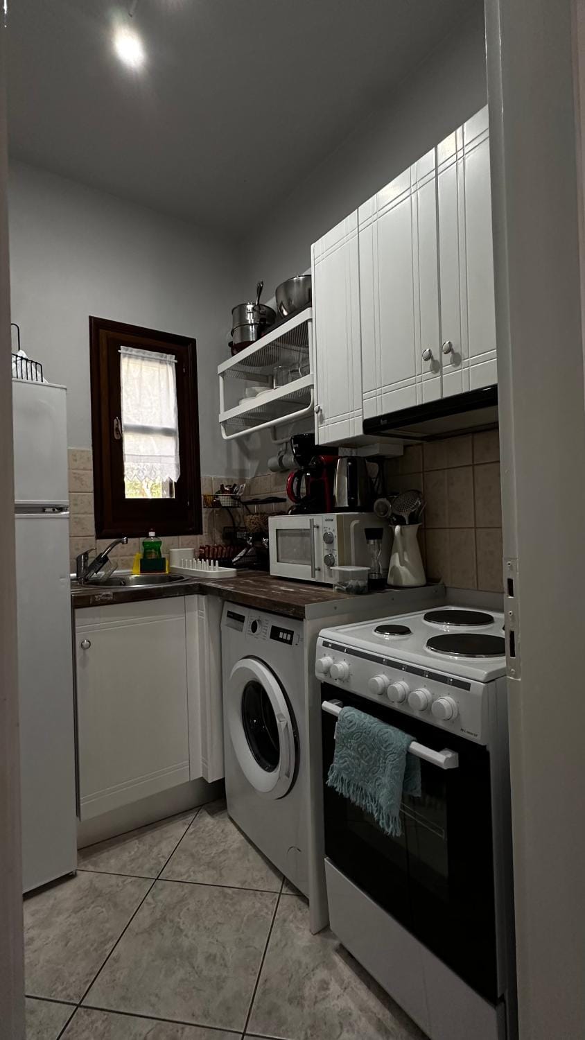 oven, kitchen