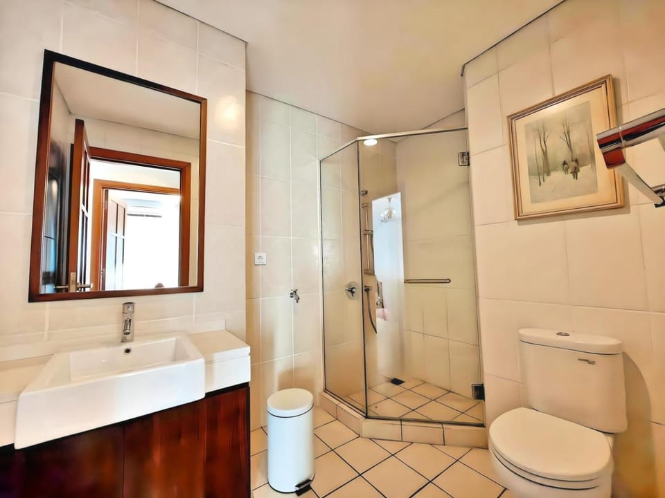 Stategic 1et Cikditiro 2BR Apt with Pool, Gym, Wi-Fi by 2ndHome Apartment in Jakarta