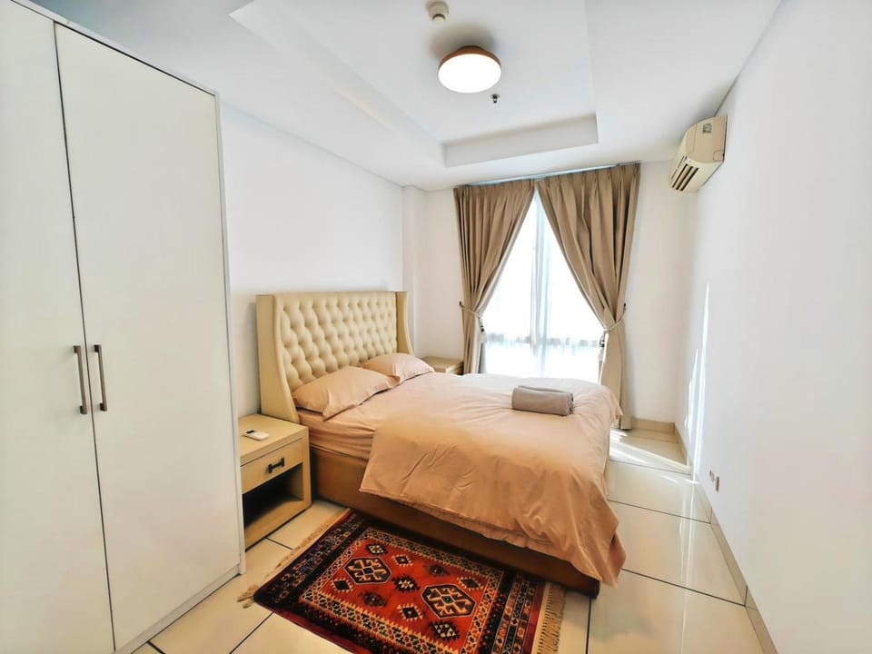Stategic 1et Cikditiro 2BR Apt with Pool, Gym, Wi-Fi by 2ndHome Apartment in Jakarta