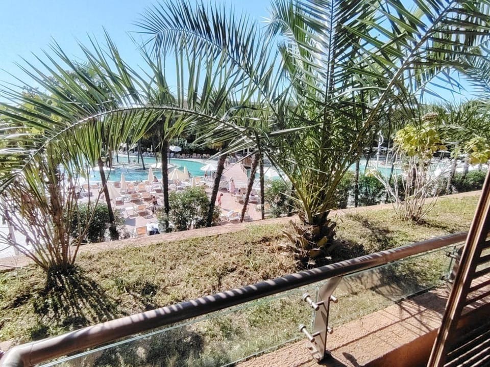 Day, Natural landscape, Pool view, Swimming pool