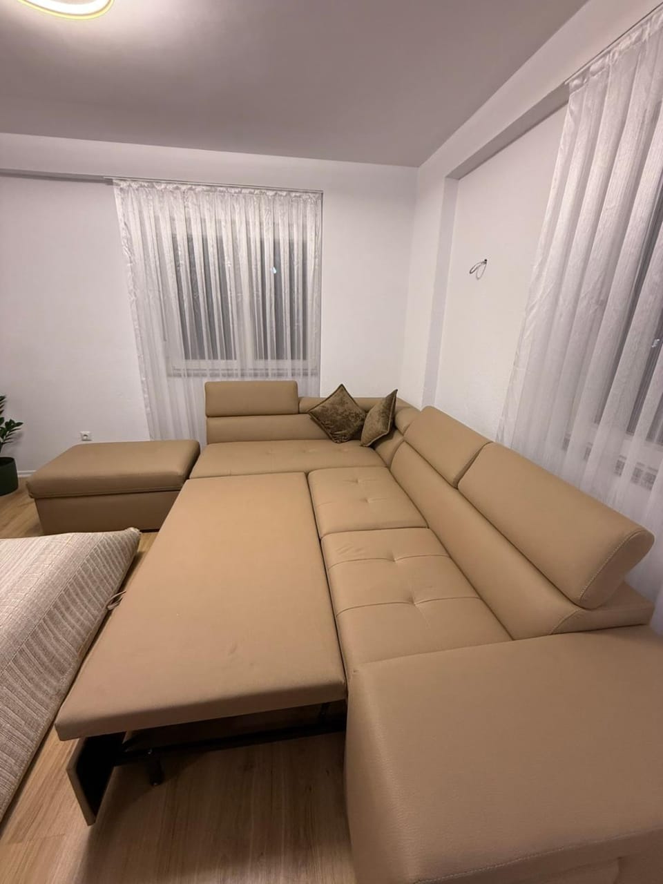 Apartament me qera Gjilan,te sheshi Apartment in North Macedonia