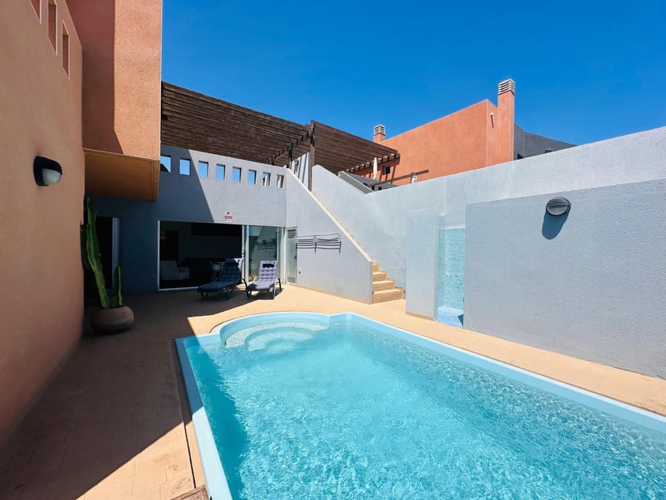 Garden, Swimming pool