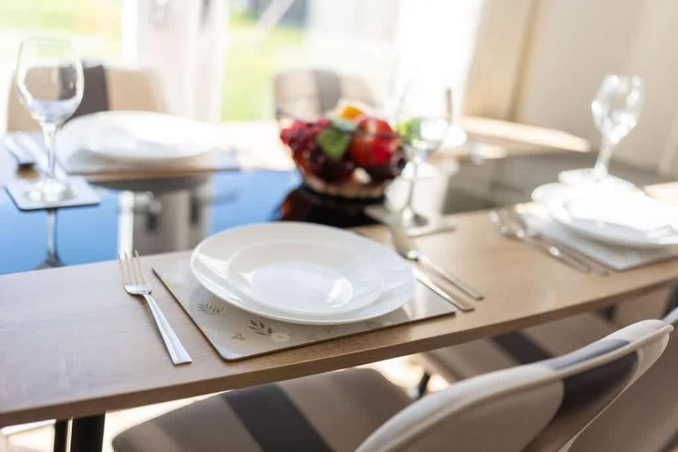 Derry House - Spacious 3 bed house with parking in Aberdeen House in Aberdeen