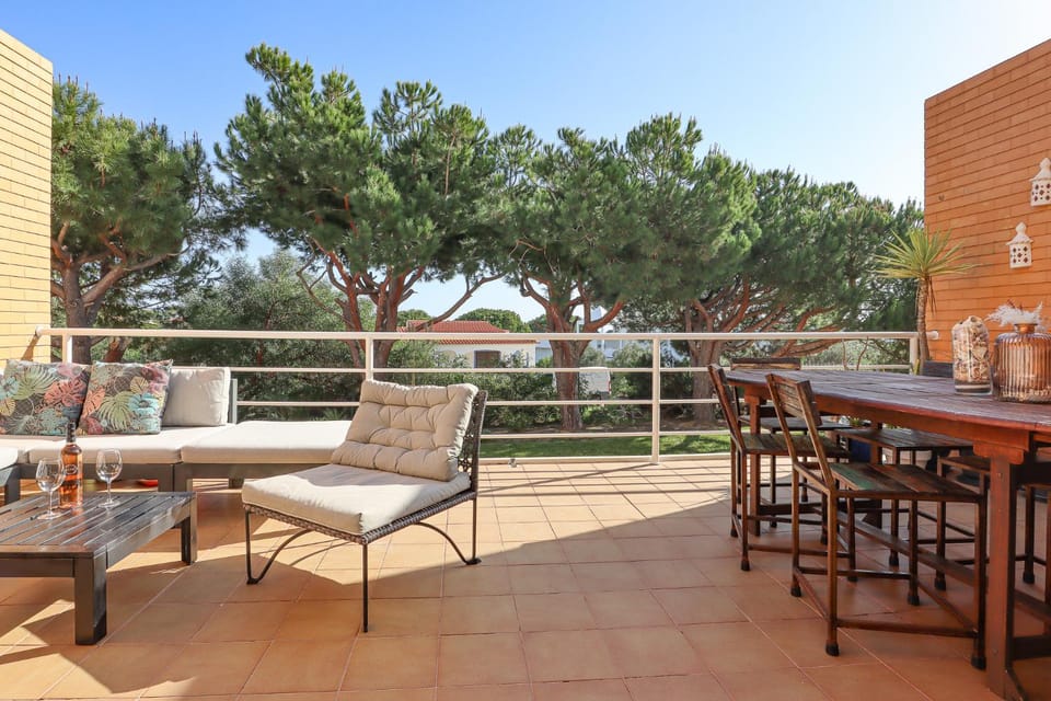 Balcony/Terrace, Dining area