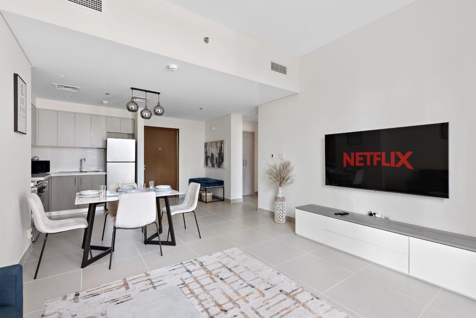 VayK - Luxury 1BR in Downtown Apartment in Dubai
