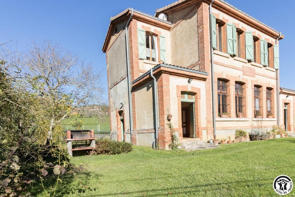 Ancienne ecole House in Occitanie