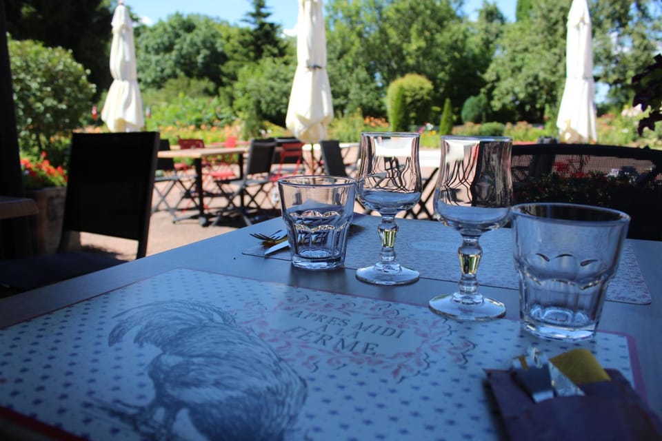 Restaurant/places to eat, Food and drinks, Drinks